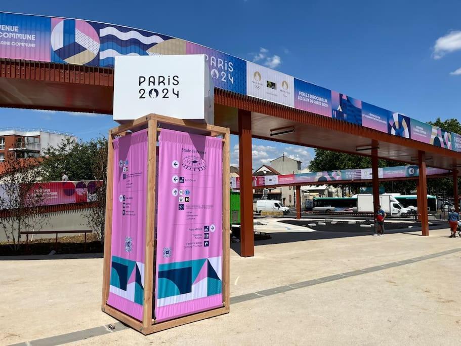 La Maison Rayofam, A 30 Min De Paris, A 5 Min Du Stade De France Saint-Denis  Ngoại thất bức ảnh