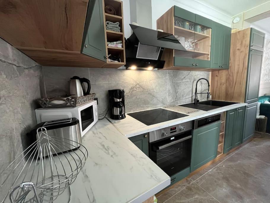 La Maison Rayofam, A 30 Min De Paris, A 5 Min Du Stade De France Saint-Denis  Ngoại thất bức ảnh